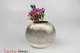 Round silver-plated flower vase